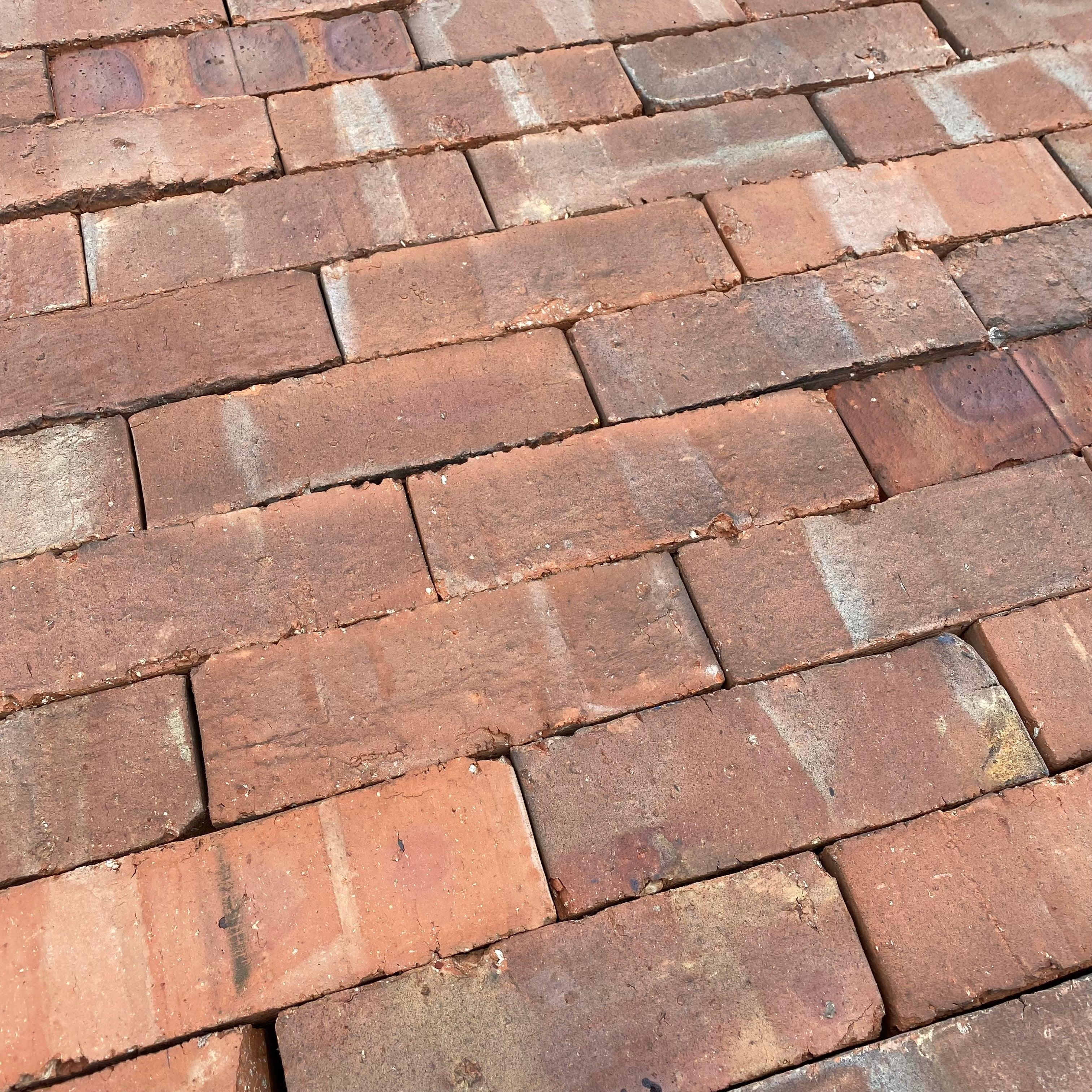 Cheshire Pre-War Weathered Common Wirecut Brick - Reclaimed Brick Company